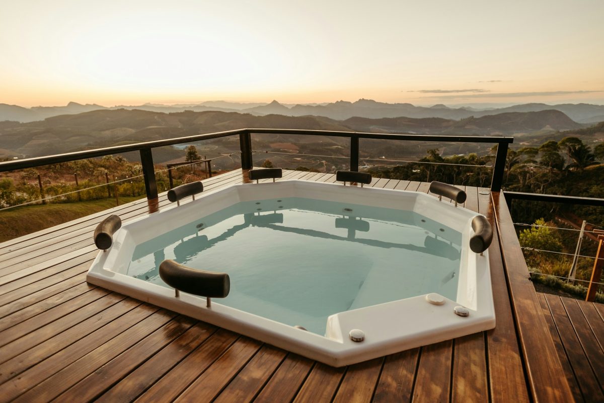 Is It Worth Getting a Hot Tub in the UK? Exploring the Benefits and Considerations